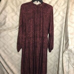 a. new day Paisley Print Dress L
